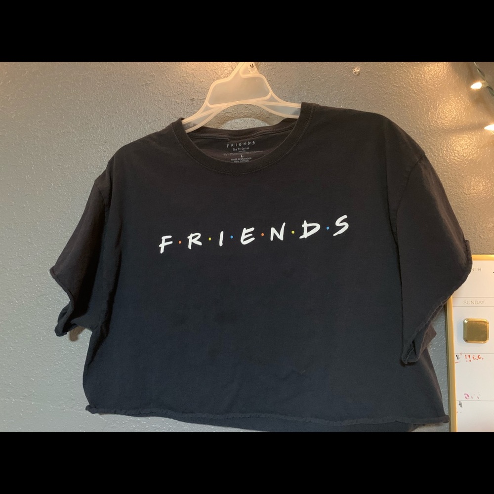 black cropped Friends t-shirt
